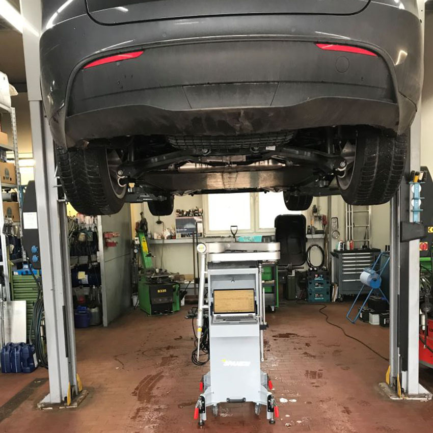 Tesla 3D Karosserievermessung