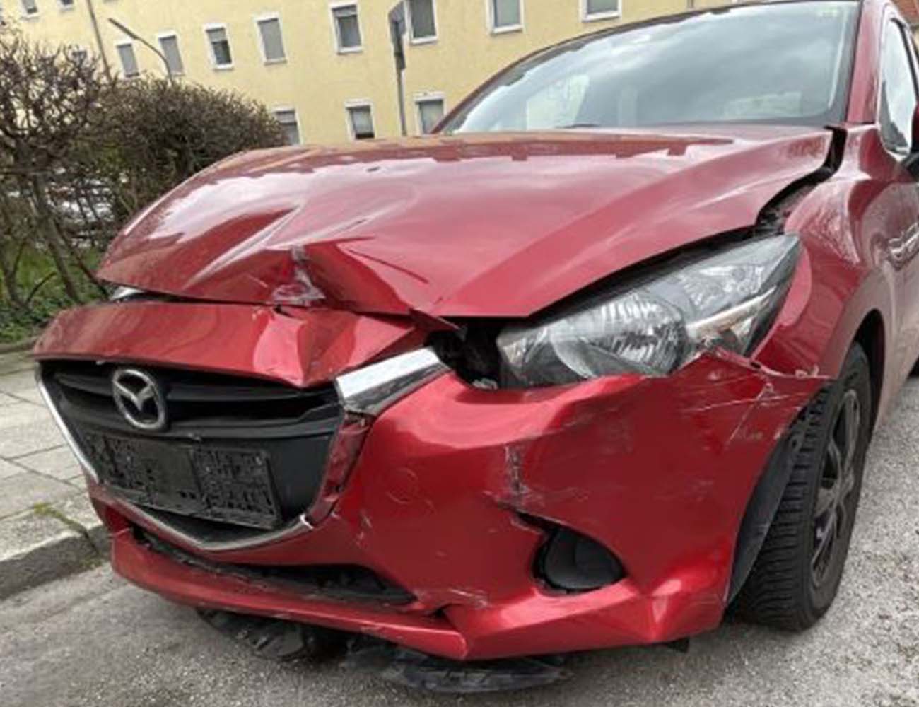 Unfallschaden Mazda